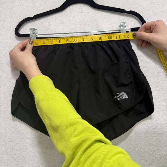 The North Face Shorts Womens XS Black Running FlashDry Lined Split Hem Athletic - Picture 2 of 9